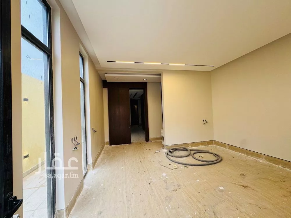 3 bedroom villa in Al Aridh, Riyadh 28
