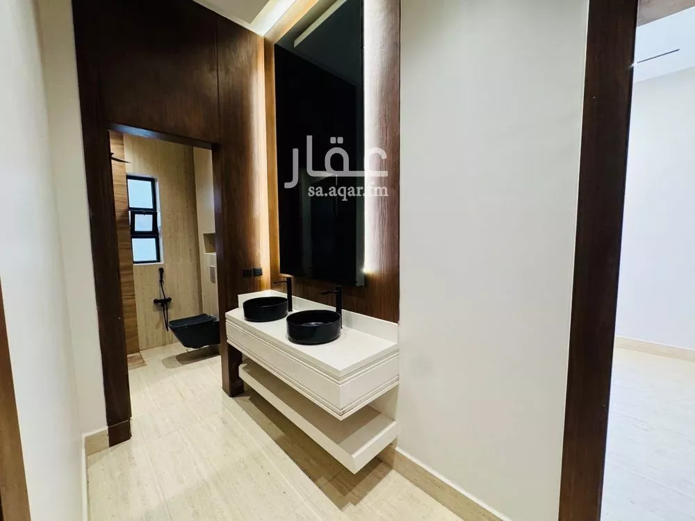 3 bedroom villa in Al Aridh, Riyadh 13