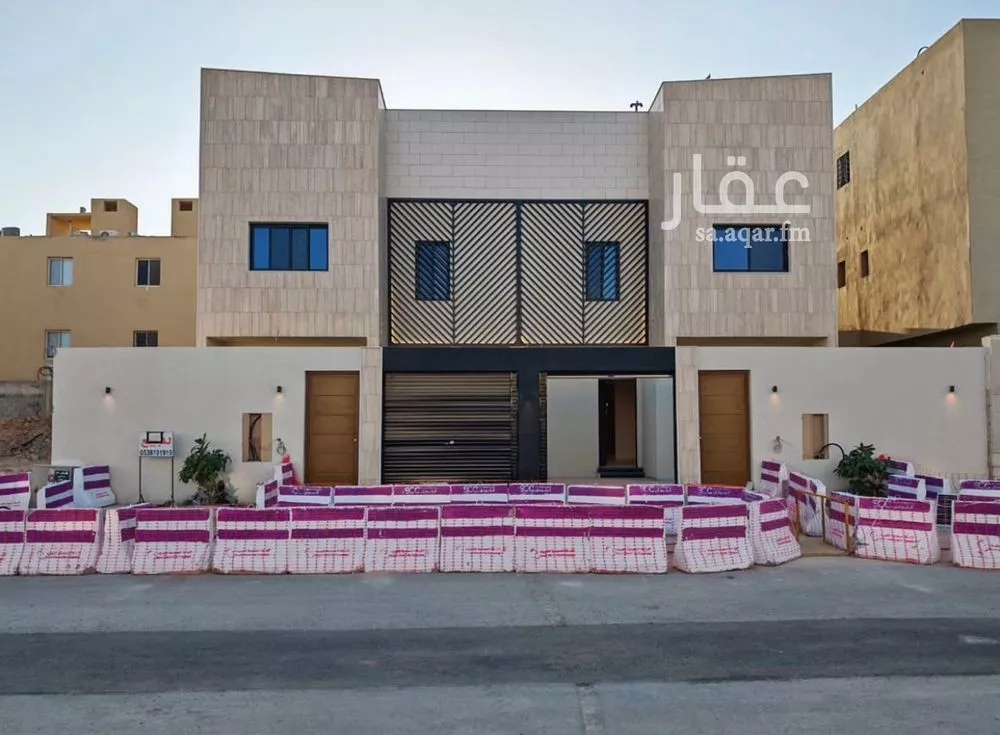 4 bedroom villa in Al Aridh, Riyadh 19