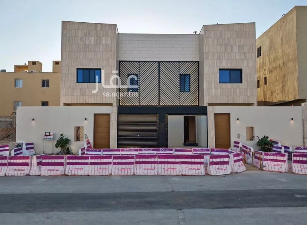 4 bedroom villa in Al Aridh, Riyadh 27