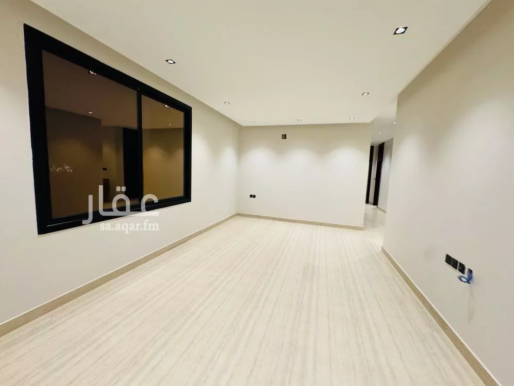 دور 3 غرف في العارض 3