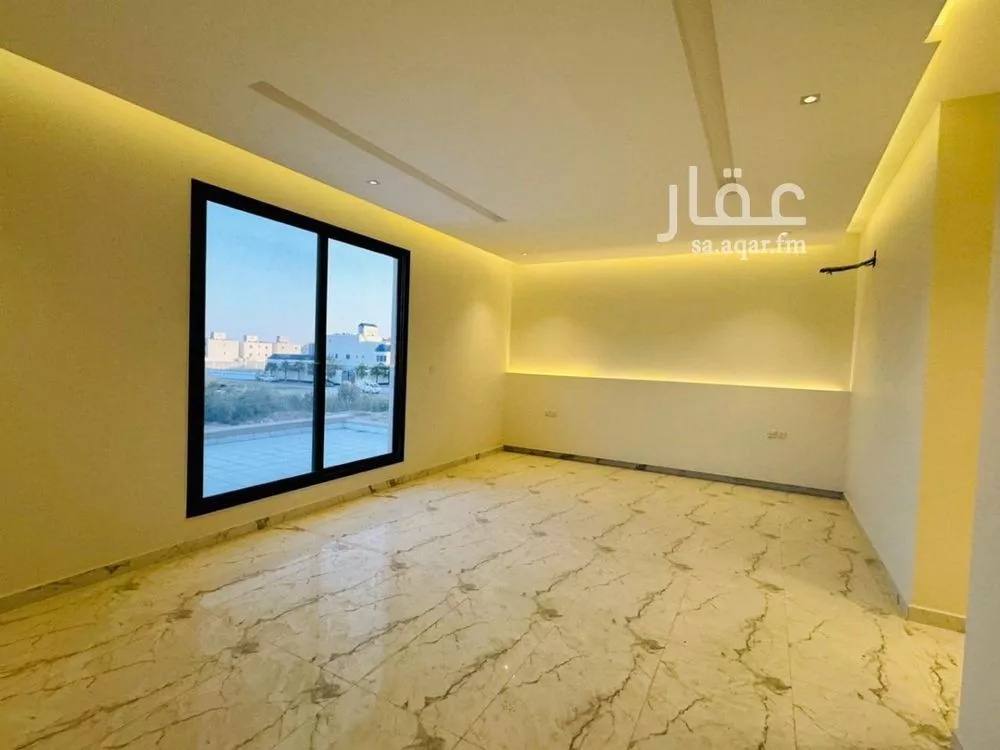 فيلا 4 غرف في العارض 2