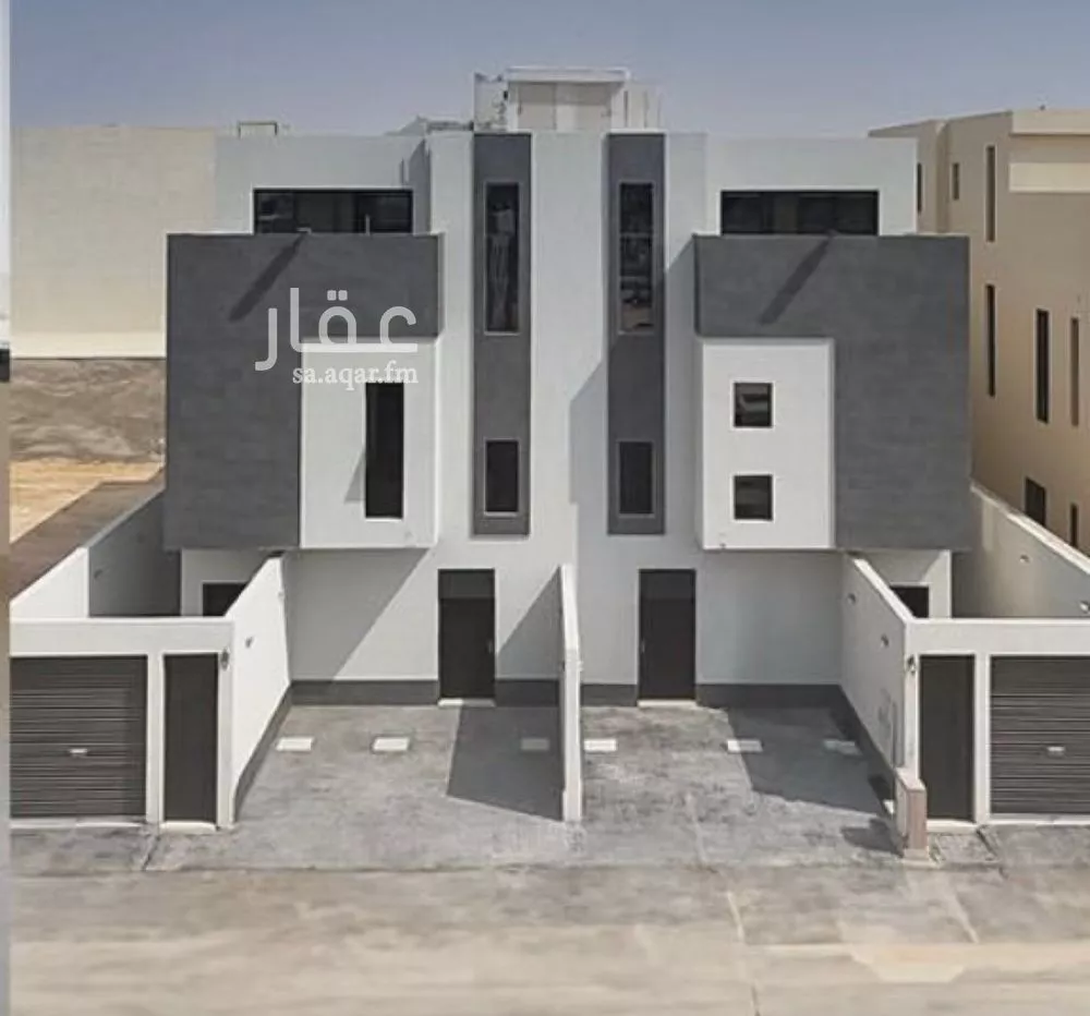 3 bedroom floor in Al Aridh 1