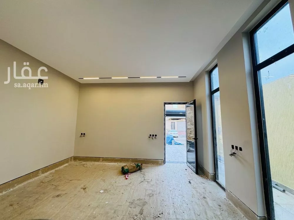 3 bedroom villa in Al Aridh, Riyadh 12