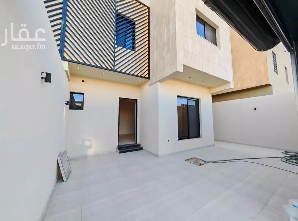 4 bedroom villa in Al Aridh, Riyadh 28