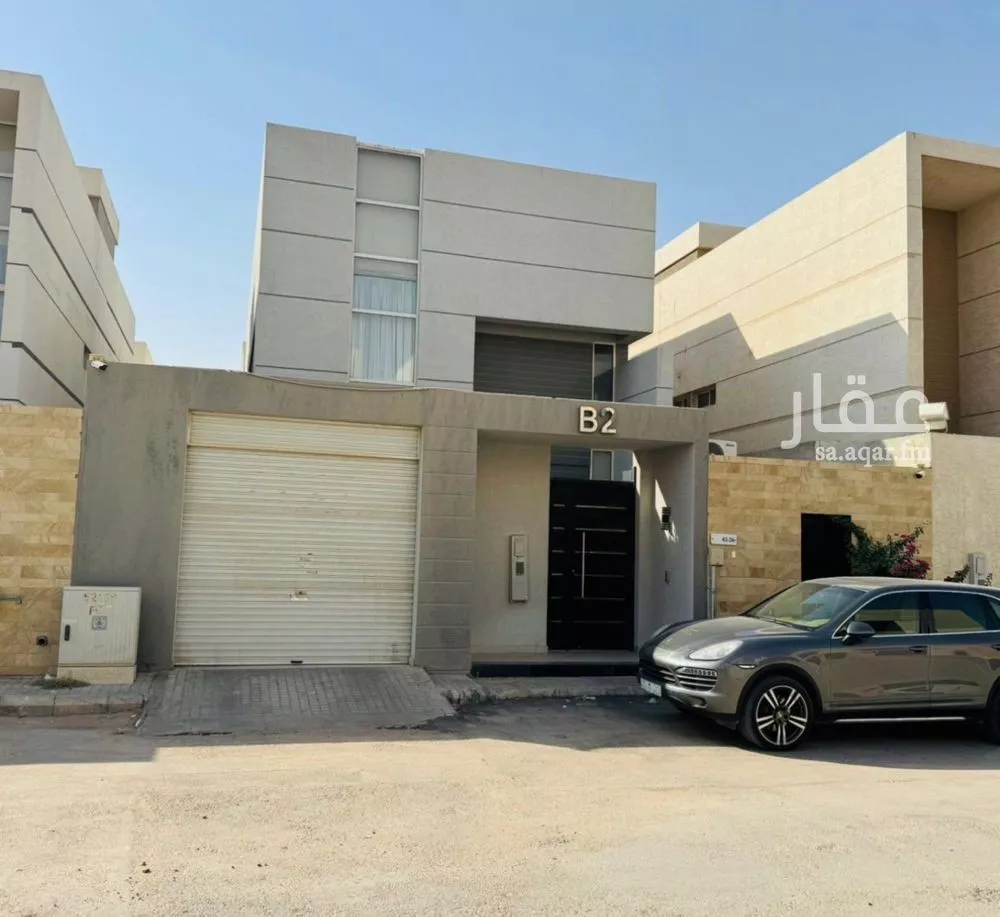 فيلا 4 غرف في العارض 1