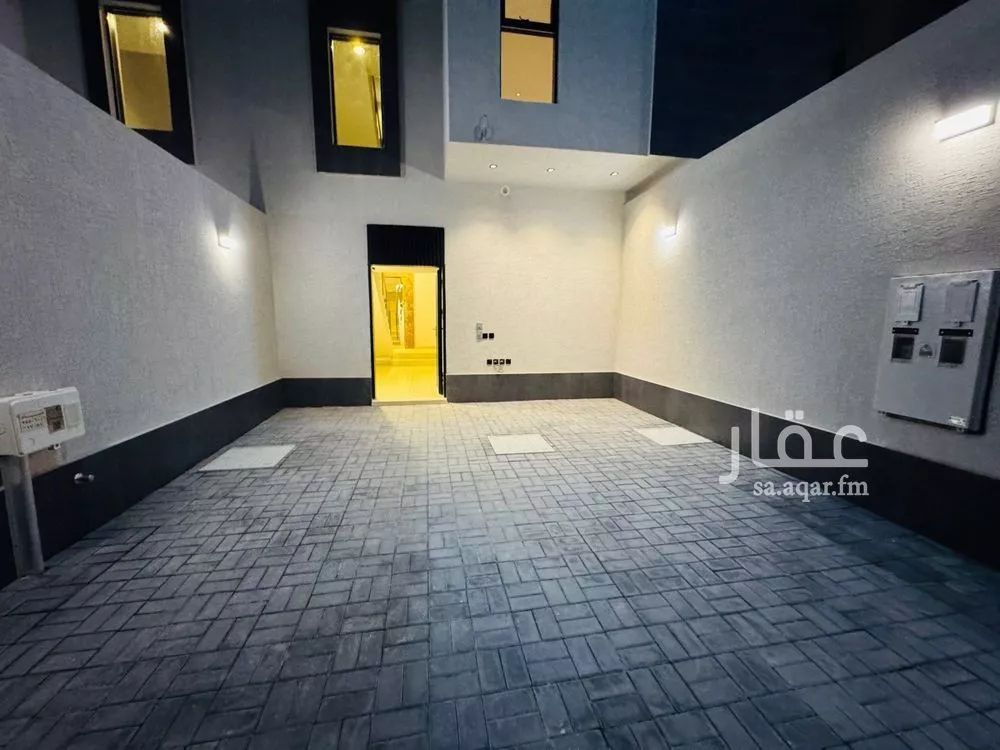 دور 3 غرف في العارض 1