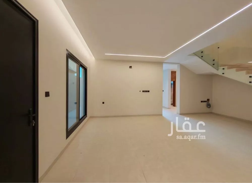 4 bedroom villa in Al Aridh, Riyadh 10