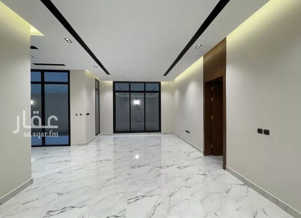 فيلا 4 غرف في النرجس 5