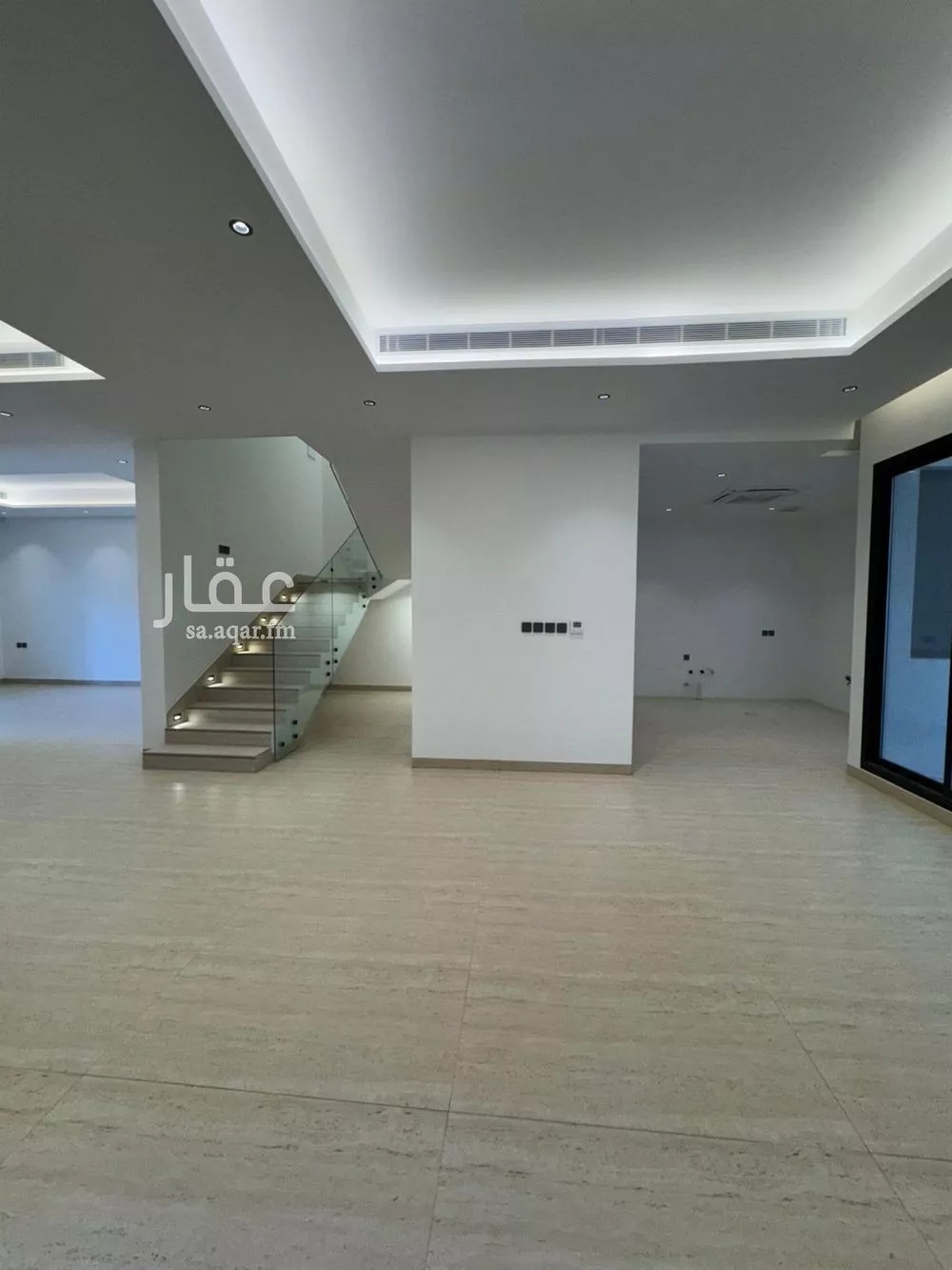 4 bedroom villa in Al Aridh 5