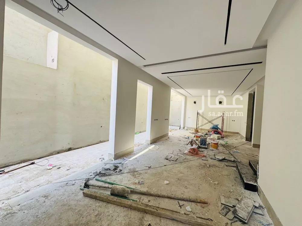 فيلا 4 غرف في العارض 4