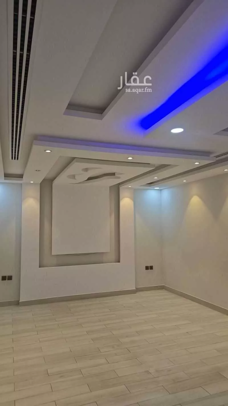 4 bedroom villa in Al Wadi, Riyadh 9