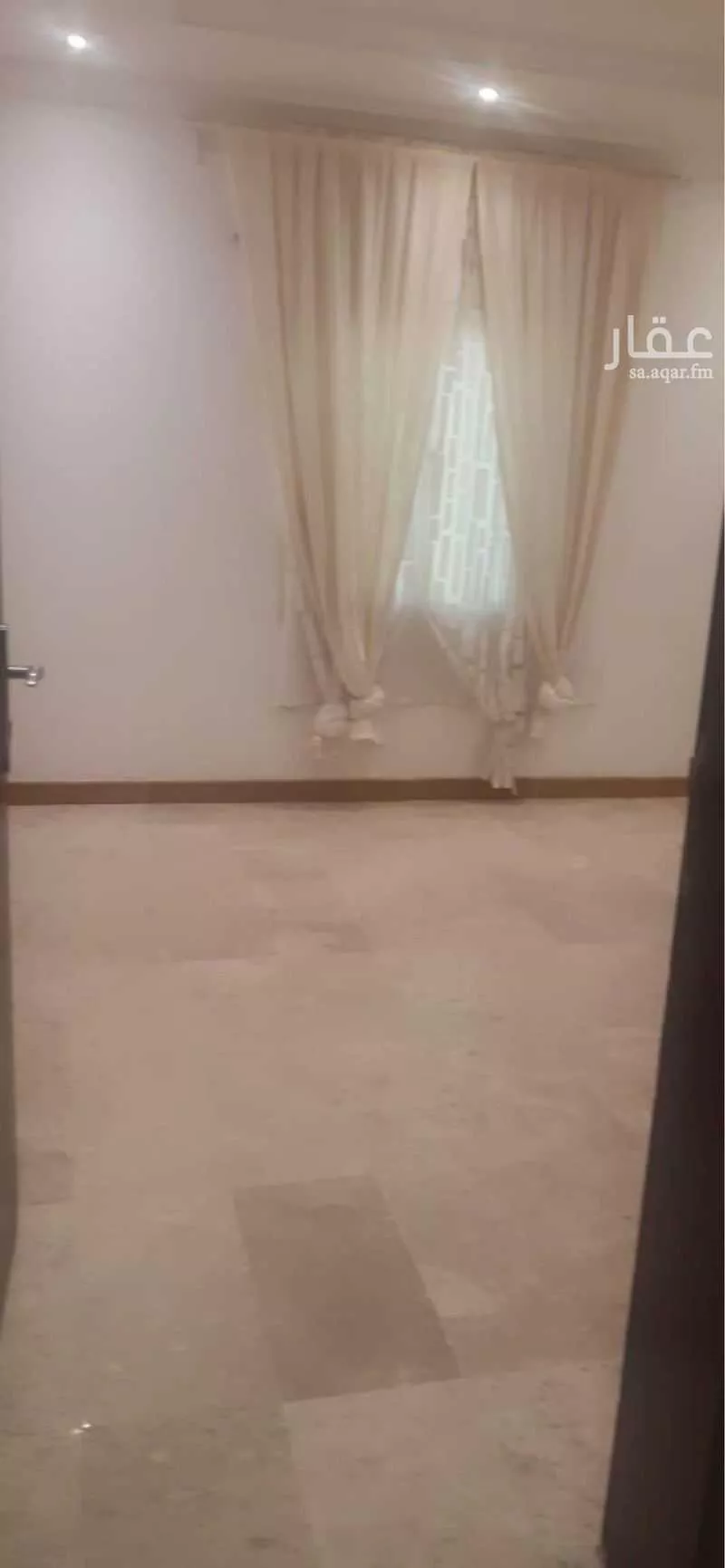 شقة 5 غرف في النهضة 3