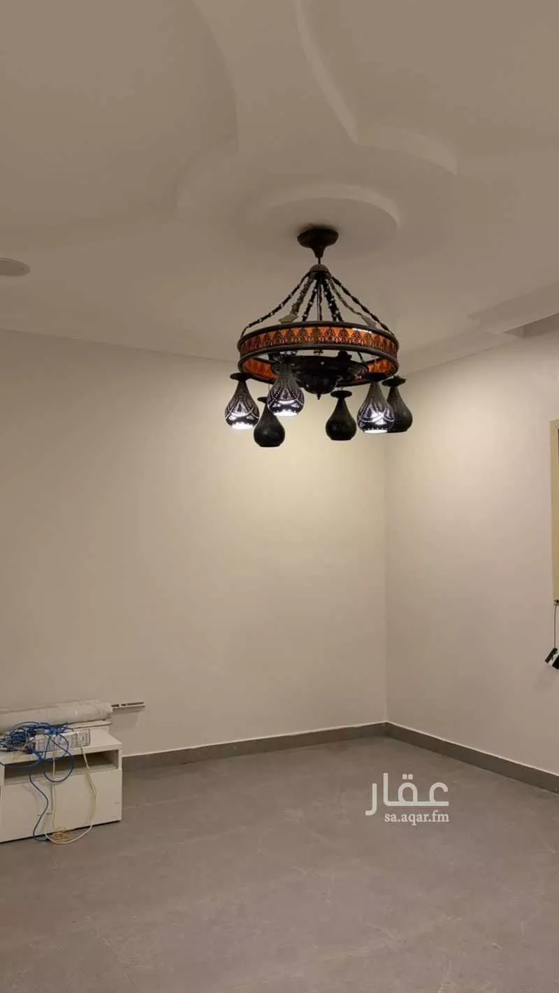 شقة 6 غرف في الندى 3