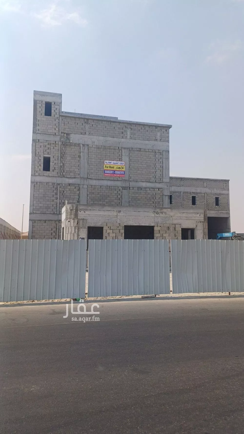 2400 sqm building in Al Fursan 2