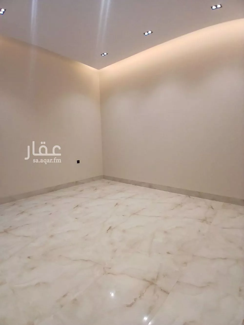 شقة 9 غرف في الشرق 2