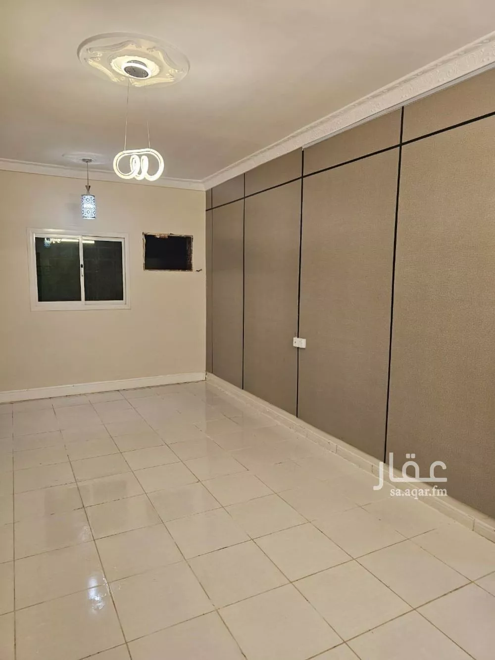 شقة 4 غرف في الرمال 1