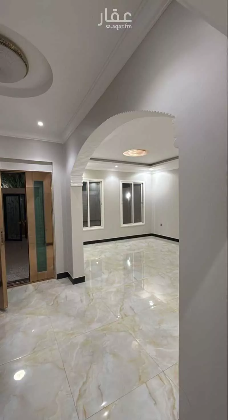 4 bedroom villa in At Tahliyah, Eastern Province 7