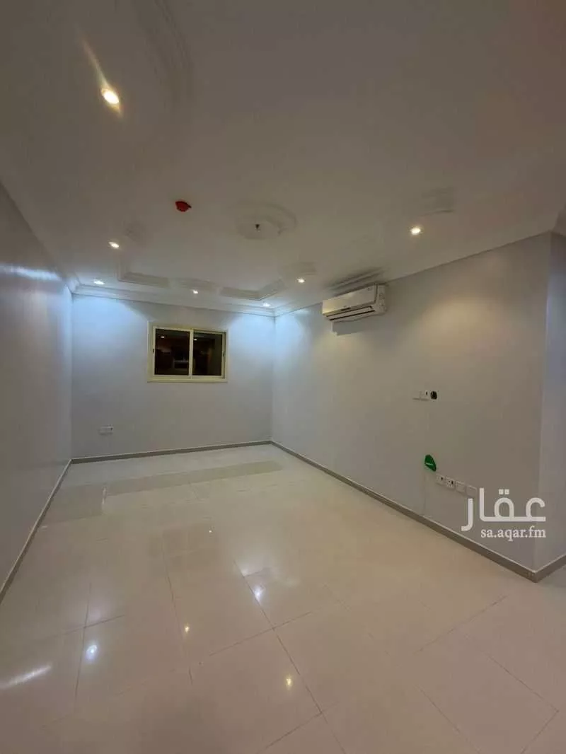 شقة 3 غرف في الحمرا 1