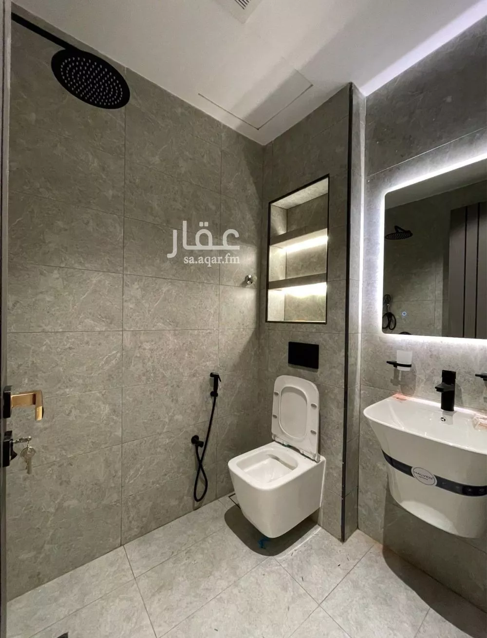 شقة 3 غرف في بطحاء قريش 3