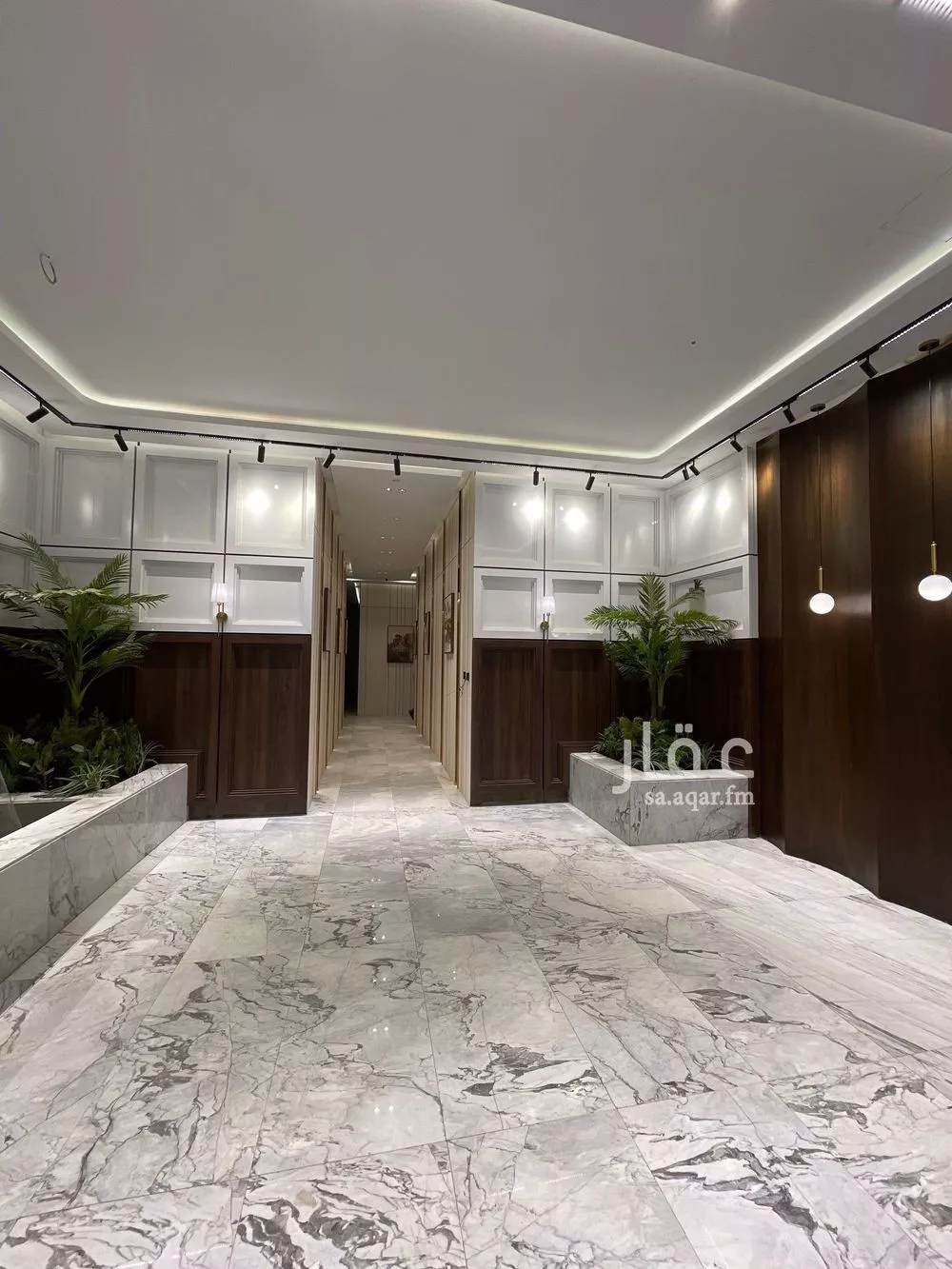 شقة 5 غرف في الحمراء و ام الجود 3