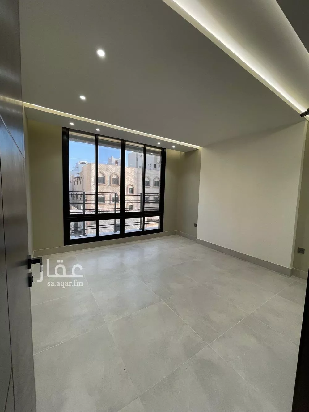 شقة 4 غرف في بطحاء قريش 3