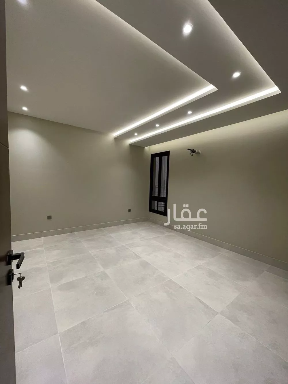 شقة 4 غرف في بطحاء قريش 5