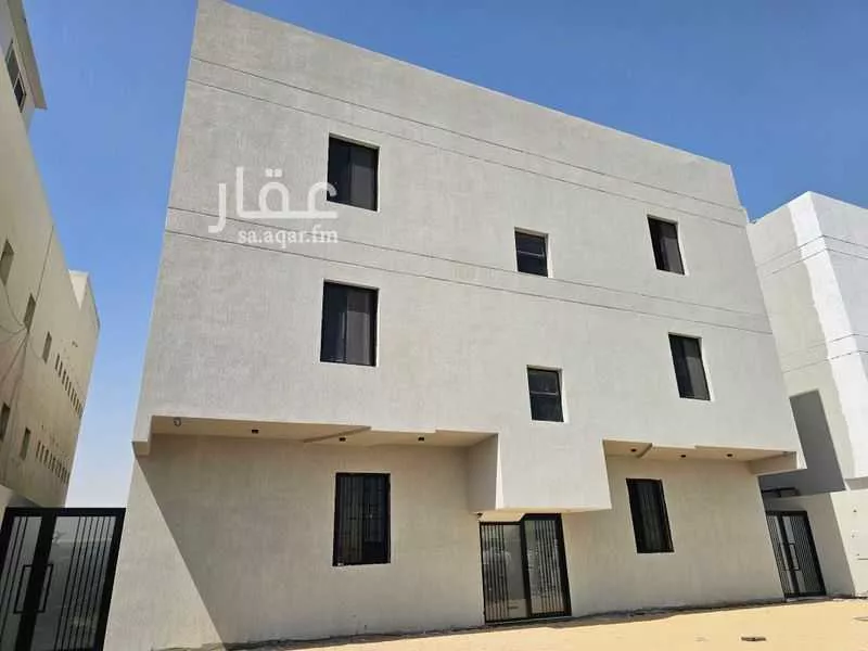 700 sqm building in Second Industrial City 1
