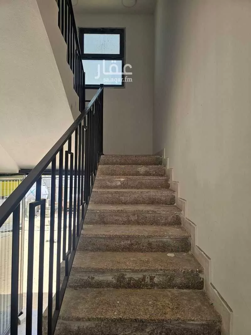 عمارة 700 م² في المدينة الصناعية الثانية 2