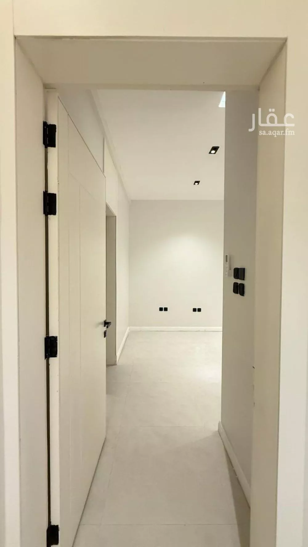 شقة 3 غرف في الملقا 3