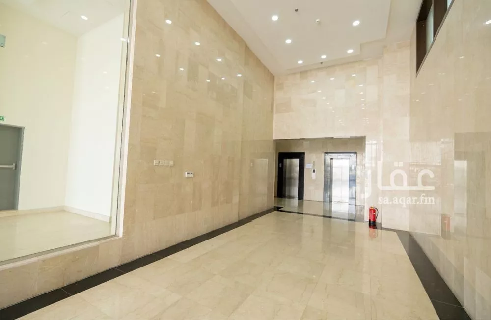 مكتب 53 م² في الملقا 5