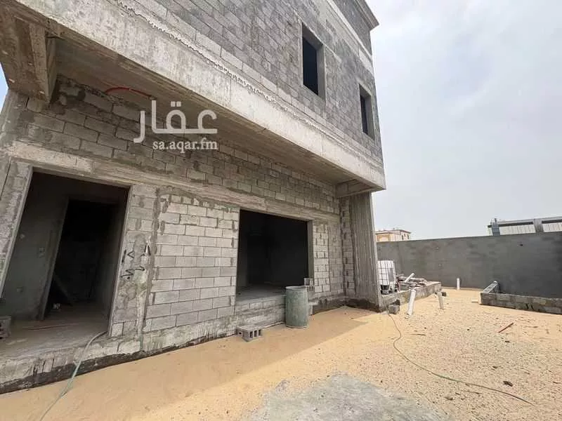 فيلا 5 غرف في ضاحية الملك فهد 5