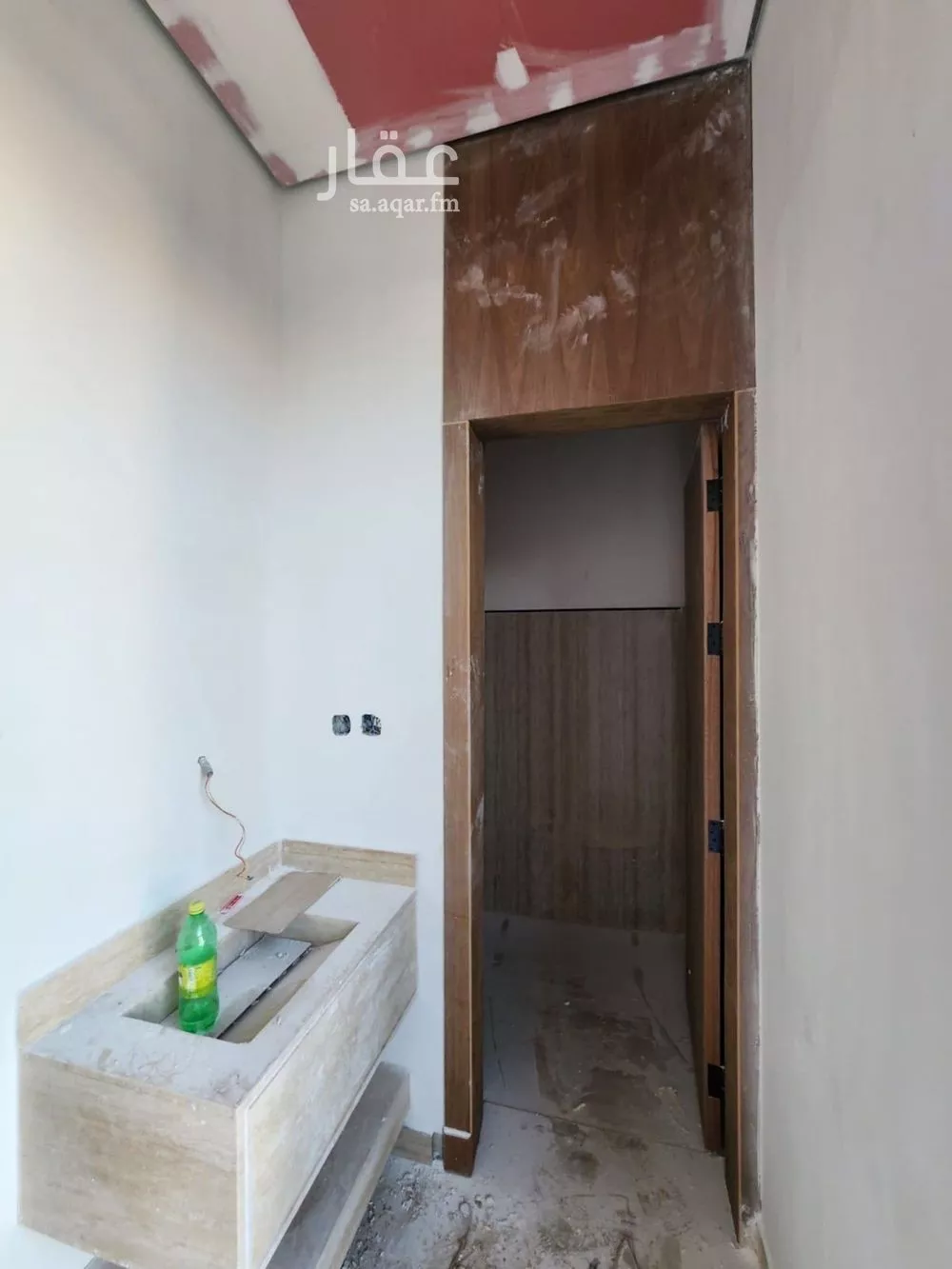 فيلا 5 غرف في العارض 2