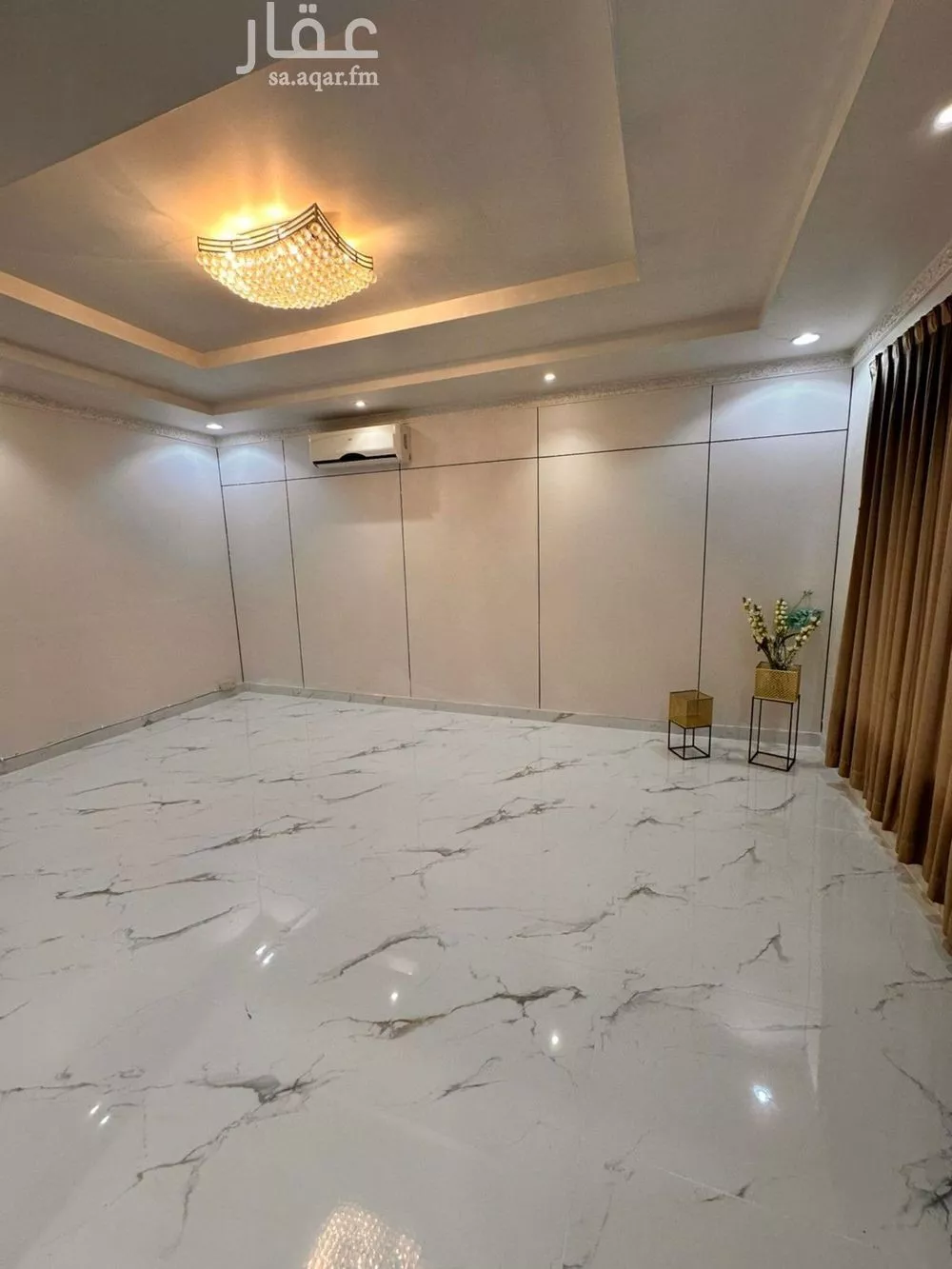 6 bedroom villa in Al Yasmin 2