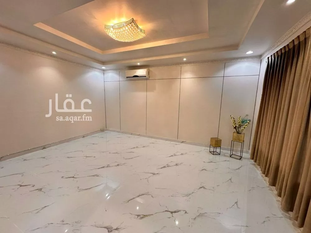 6 bedroom villa in Al Yasmin 4