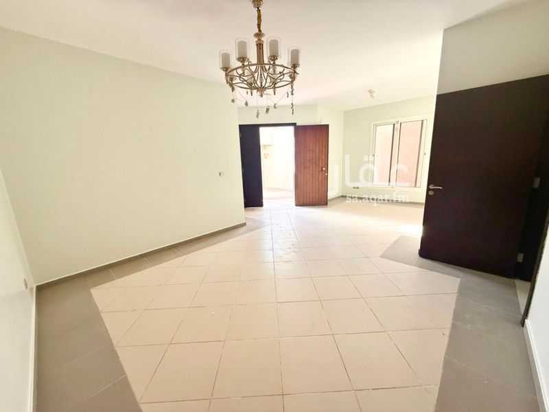 8 bedroom villa in Al Khalidiyah Ash Shamaliyah, Eastern Province 16