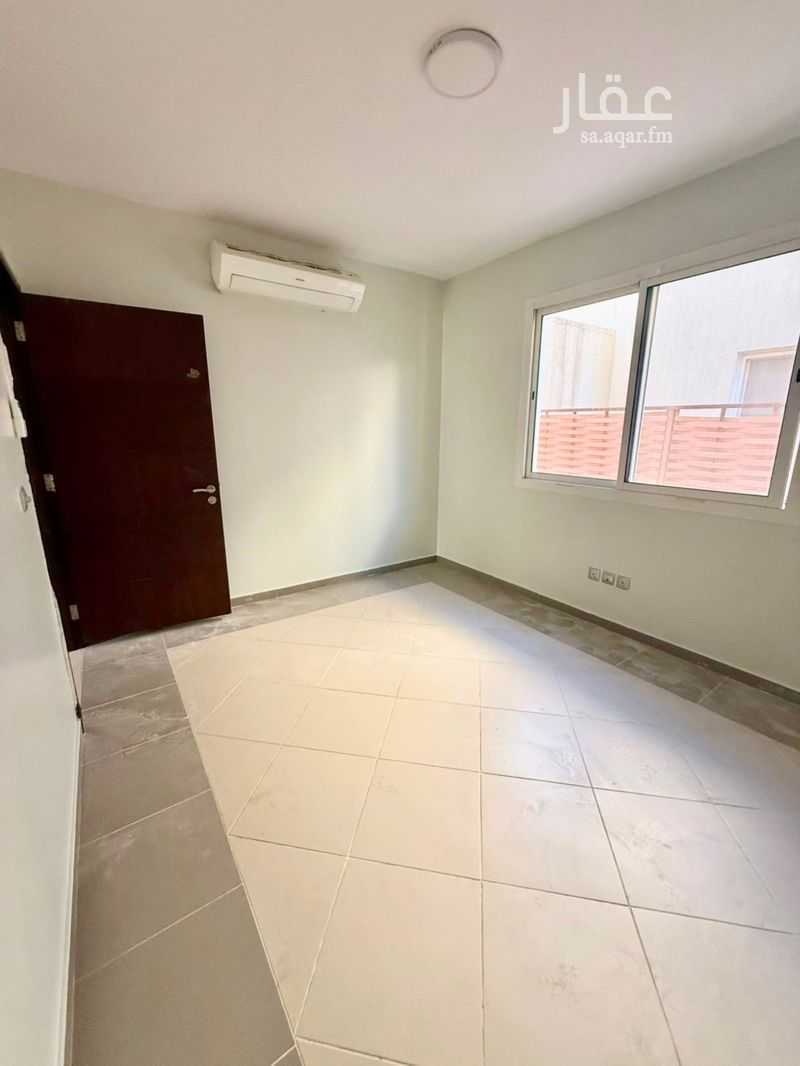 8 bedroom villa in Al Khalidiyah Ash Shamaliyah, Eastern Province 18