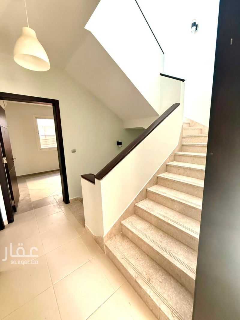 8 bedroom villa in Al Khalidiyah Ash Shamaliyah, Eastern Province 19