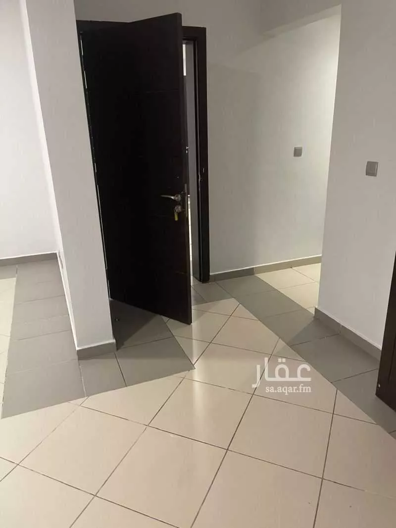 7 bedroom villa in Al Khalidiyah Ash Shamaliyah 2