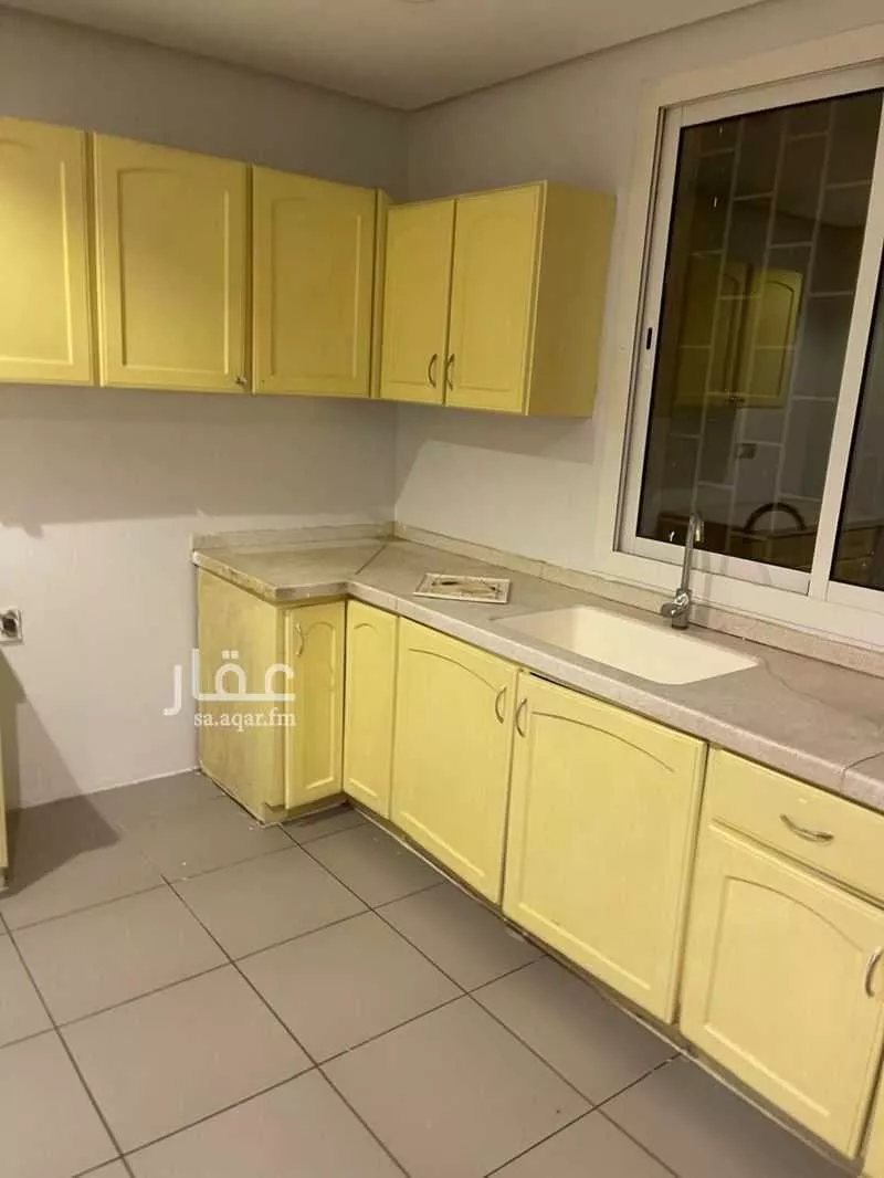 7 bedroom villa in Al Khalidiyah Ash Shamaliyah 4