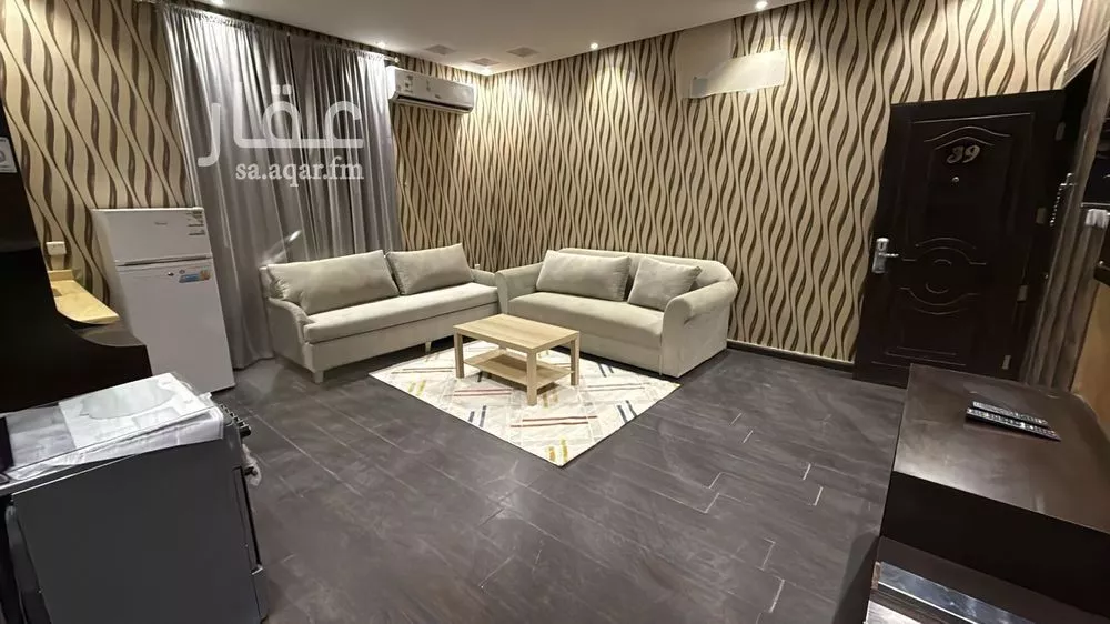 شقة 1 غرف في المونسية 5