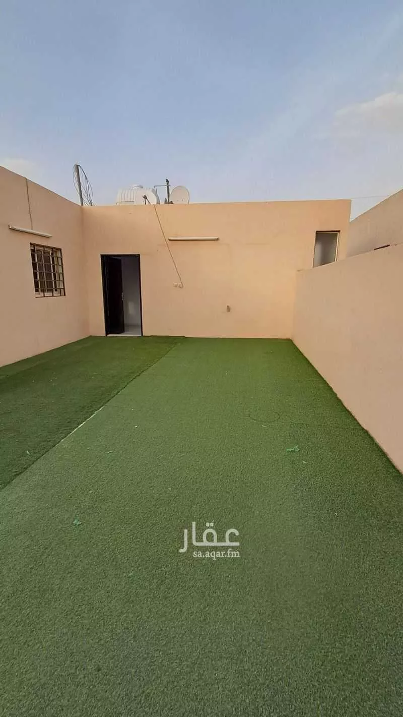8 bedroom villa in Al Maizilah 5