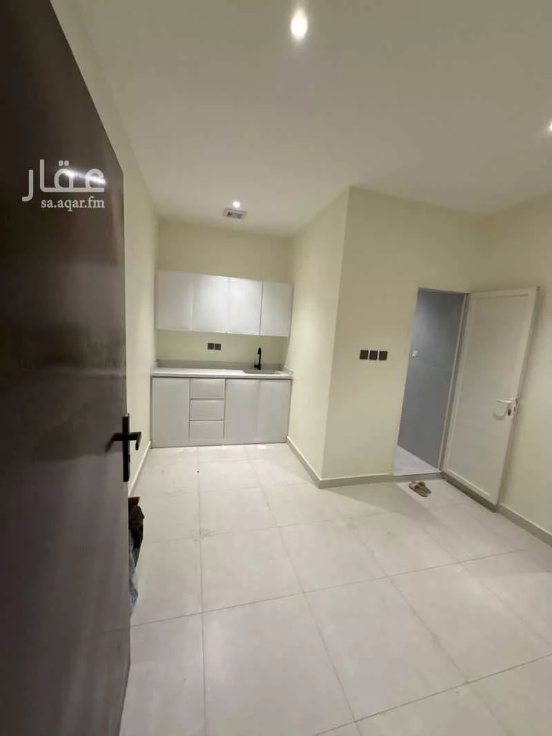 شقة 1 غرف في ام الحمام الغربي 4