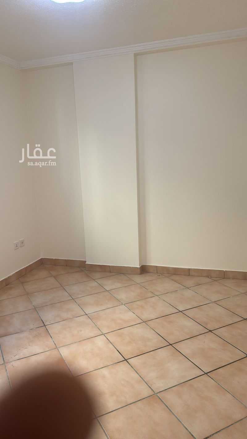 4 bedroom apartment in Al Malaz, Riyadh 10