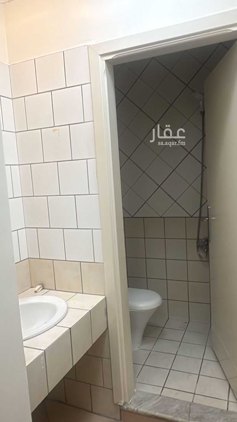 4 bedroom apartment in Al Malaz, Riyadh 7