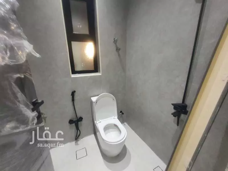 9 bedroom villa in Uhud, Eastern Province 20