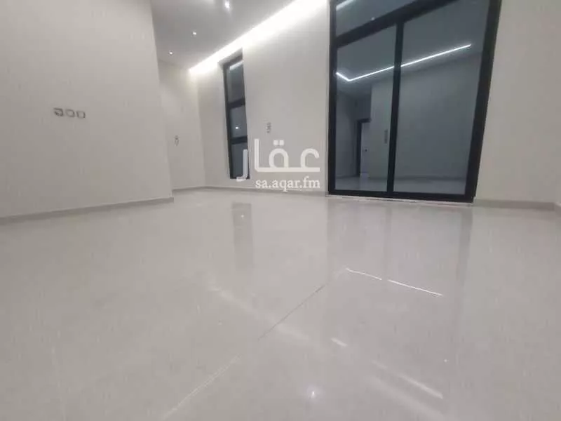 9 bedroom villa in Uhud, Eastern Province 5