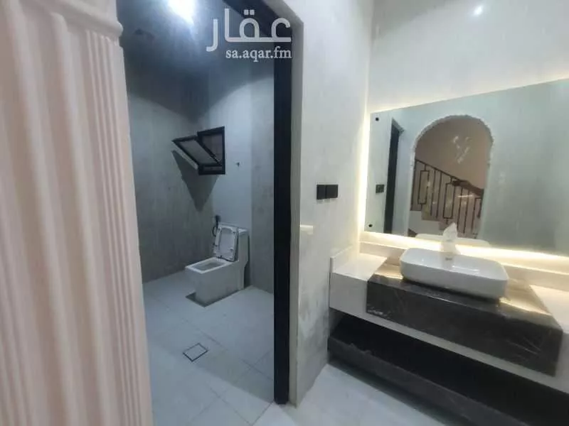 شقة 5 غرف في احد 3