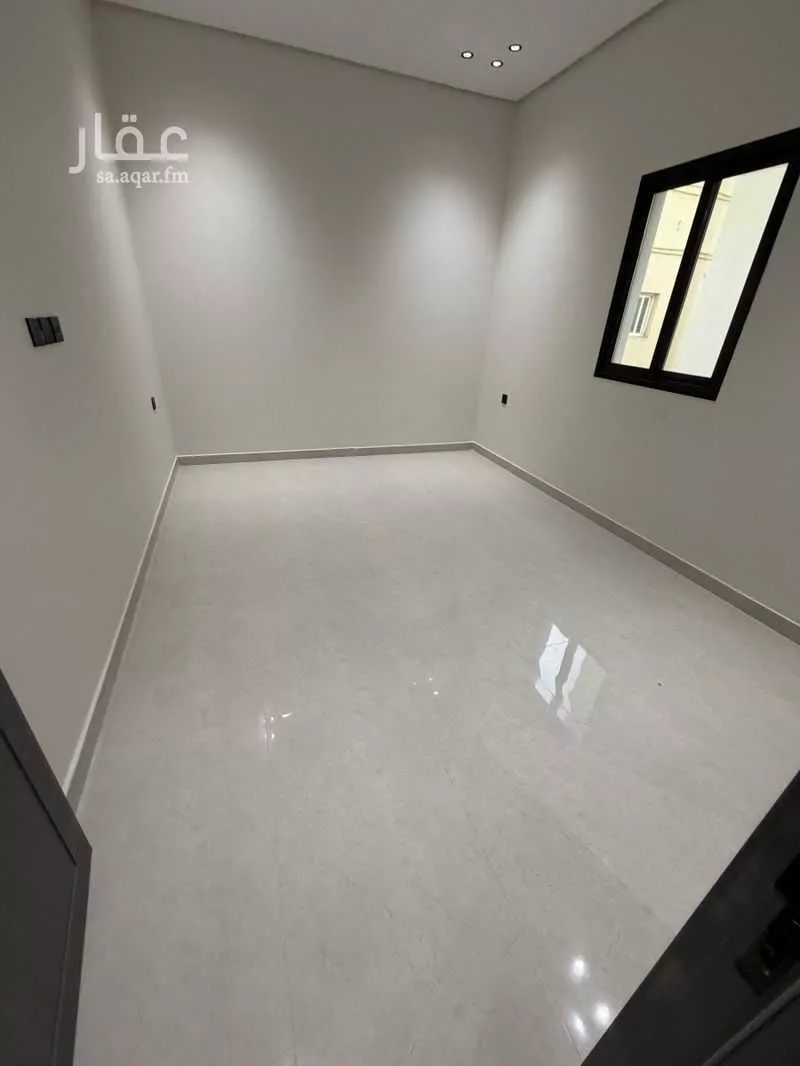 9 bedroom villa in Uhud, Eastern Province 16