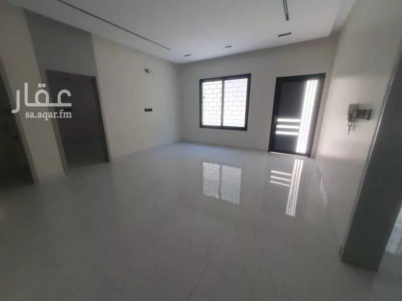 شقة 5 غرف في احد 5